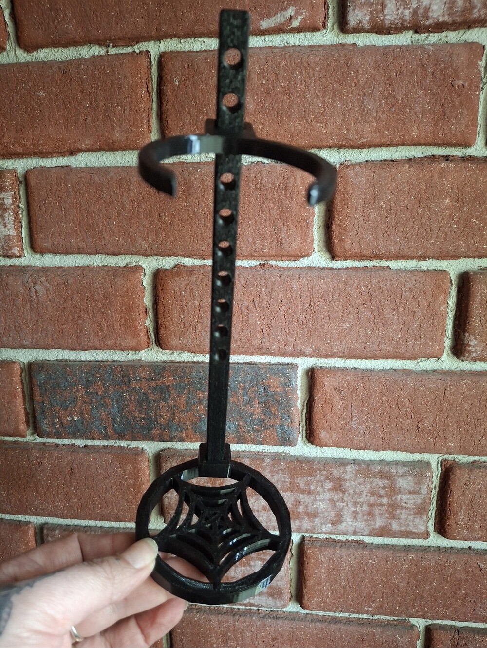 Black spider web Monster High doll Stand